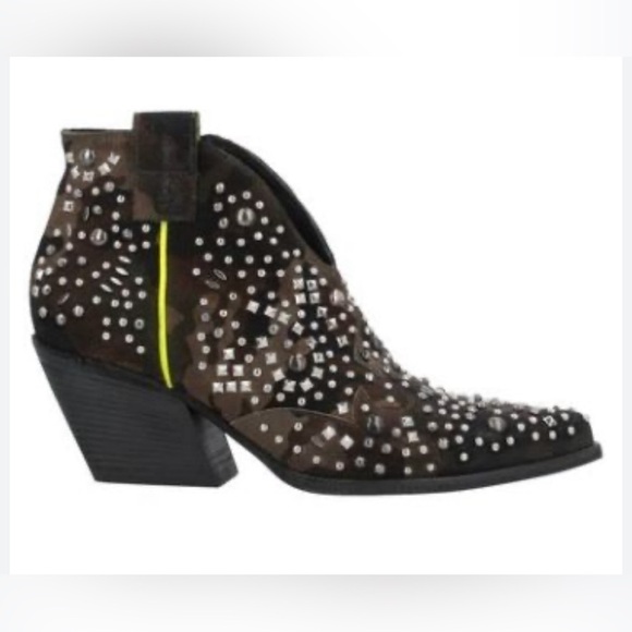 Elena Iachi camo studded booties size 40 - Picture 2 of 6